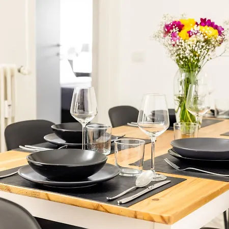 Anastasio Urban 3 Bedroom Апартаменты